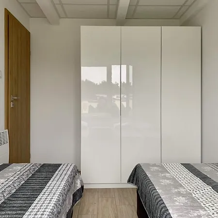 Single-story Homes Close To The Dom wakacyjny *