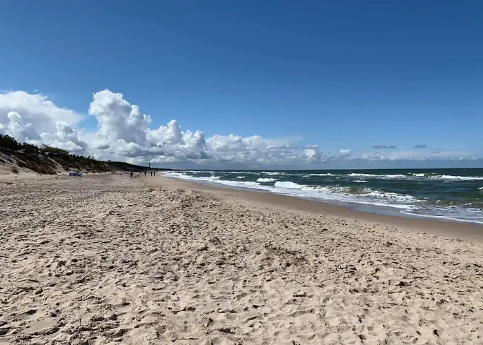 Single-story Homes Close To The Semesterbostad
